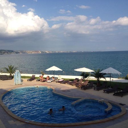 Privat Apartament Golf Coast 卡瓦尔纳 外观 照片