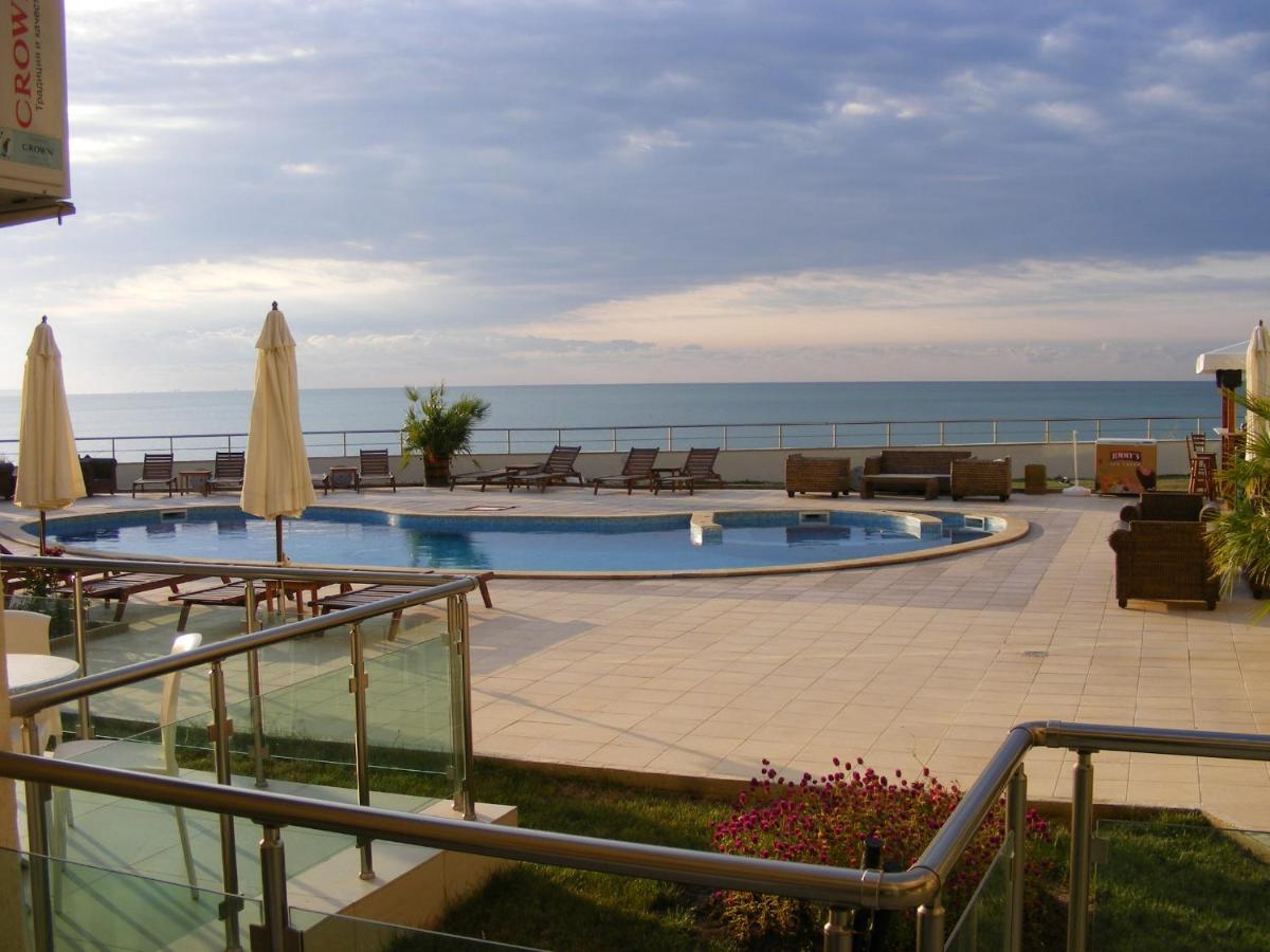 Privat Apartament Golf Coast 卡瓦尔纳 外观 照片