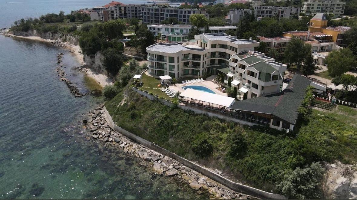 Privat Apartament Golf Coast 卡瓦尔纳 外观 照片